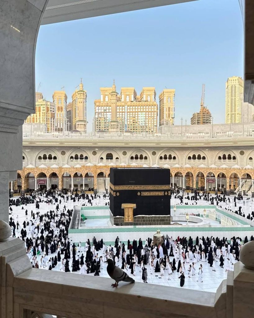 কেন সবার জন্য হজের প্যাকেজ মূল্য এক হয় না?